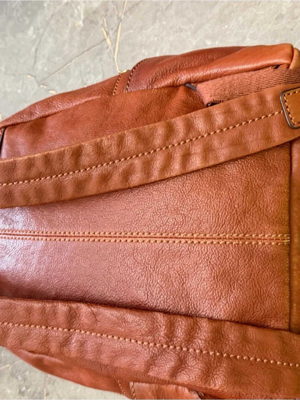 Frye Leather Medium Backpack – Cognac / Chestnut Brown